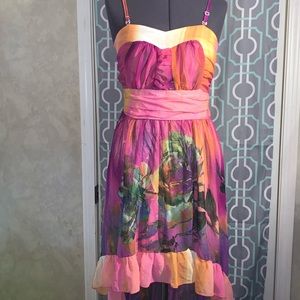 🔴 Tie & floral hi lo dress